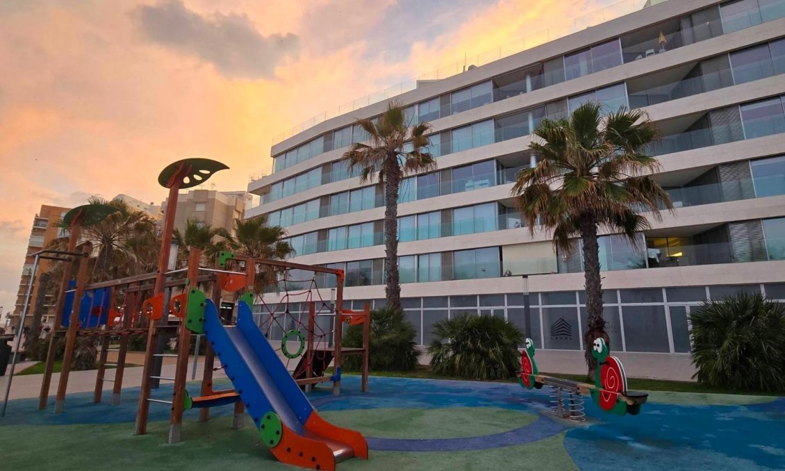 Segunda mano - Apartamento -
Torrevieja - Curva Del Palangre