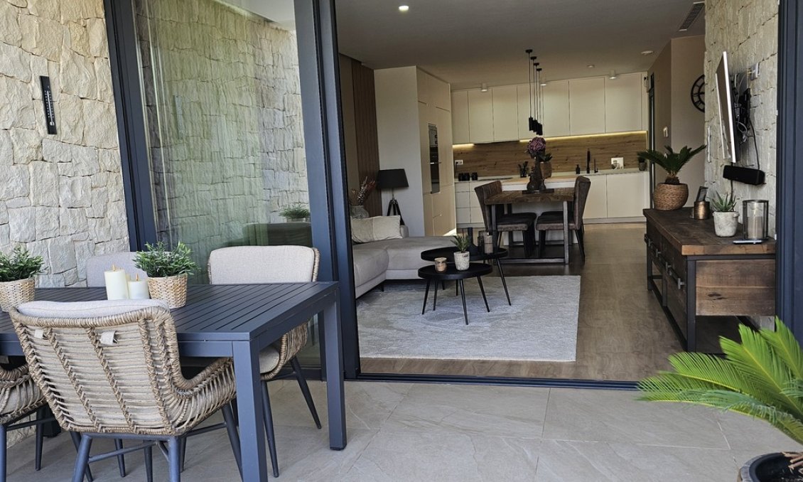 Segunda mano - Villa -
Dolores - Sector 4