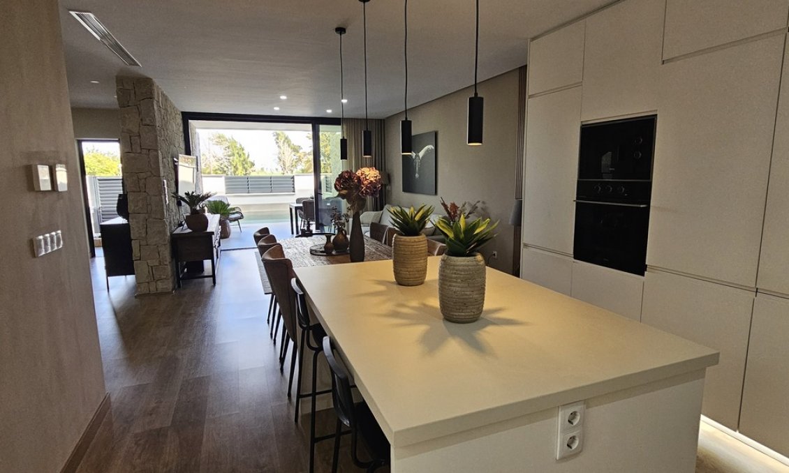 Segunda mano - Villa -
Dolores - Sector 4