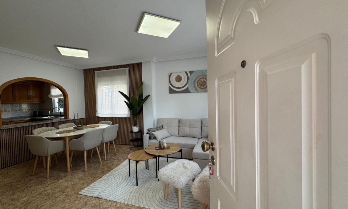 Segunda mano - Town House -
Orihuela Costa - Los Dolses