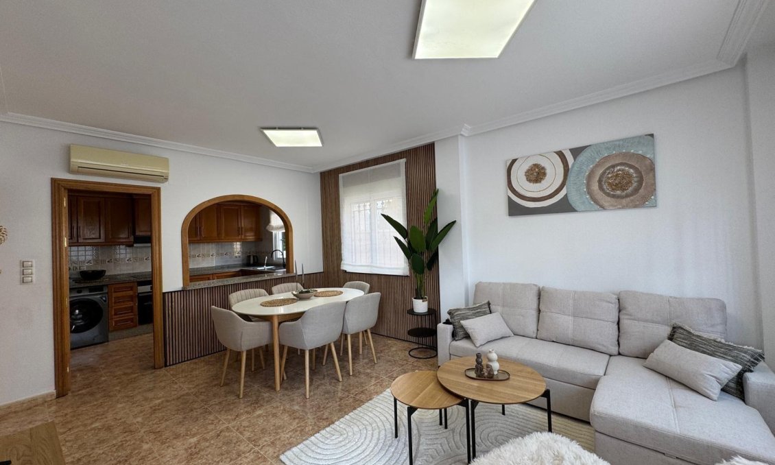 Segunda mano - Town House -
Orihuela Costa - Los Dolses