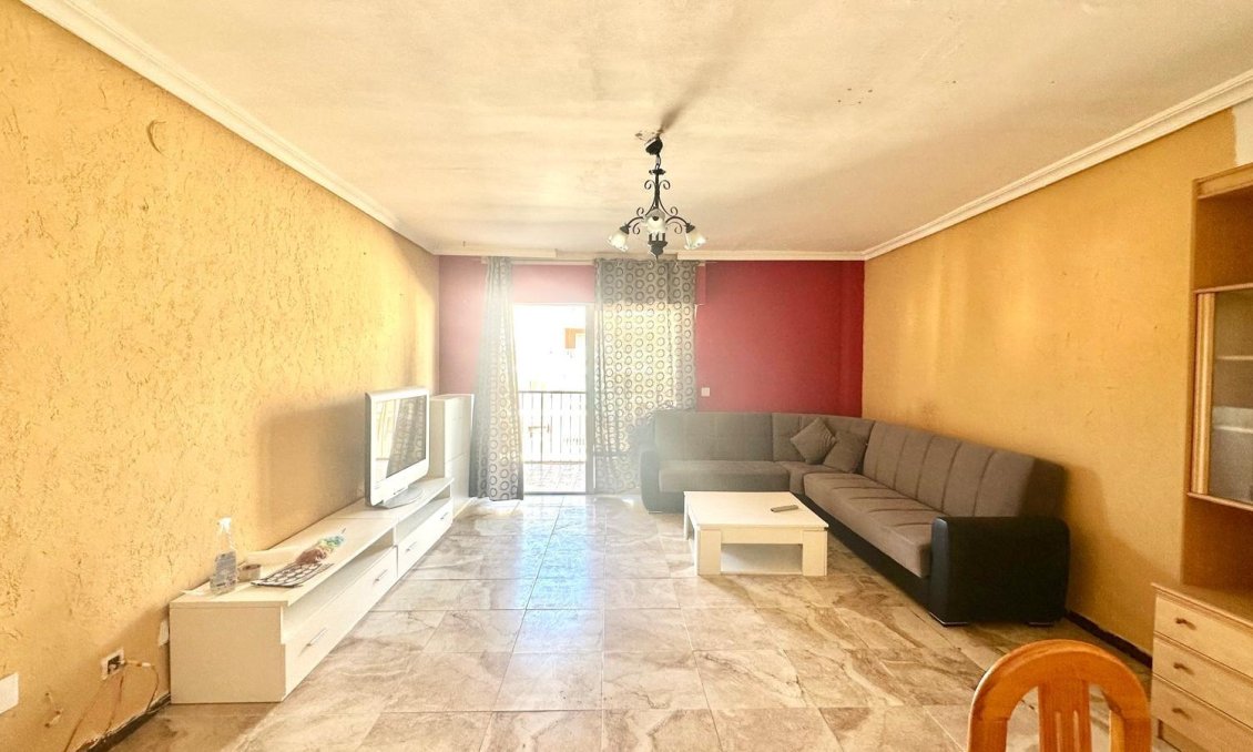 Segunda mano - Apartamento -
Torrevieja - Acequion