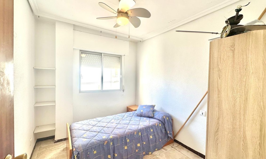 Segunda mano - Apartamento -
Torrevieja - Acequion