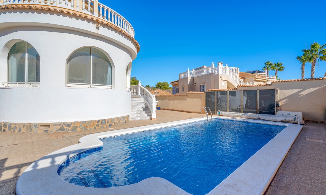 Segunda mano - Villa -
Rojales - Inland