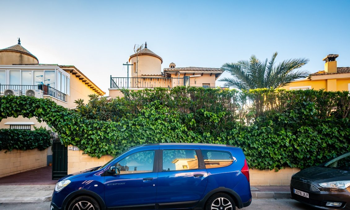 Segunda mano - Villa -
Orihuela - Inland