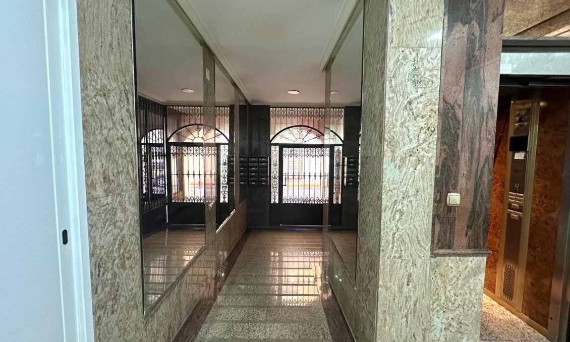 Revente - Attique -
Torrevieja