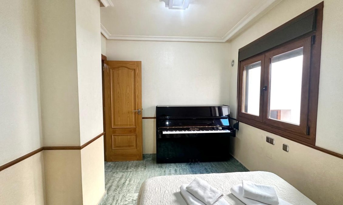 Revente - Attique -
Torrevieja