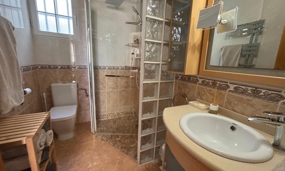 Resale - Apartment -
Torrevieja