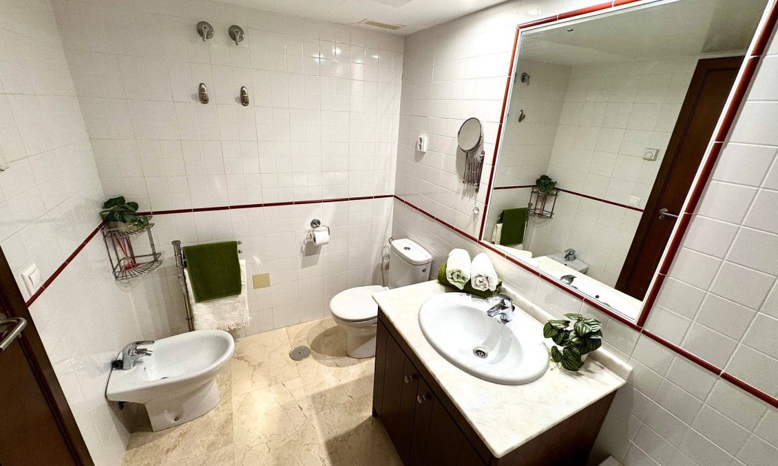 Segunda mano - Apartamento -
Torrevieja - Punta Prima