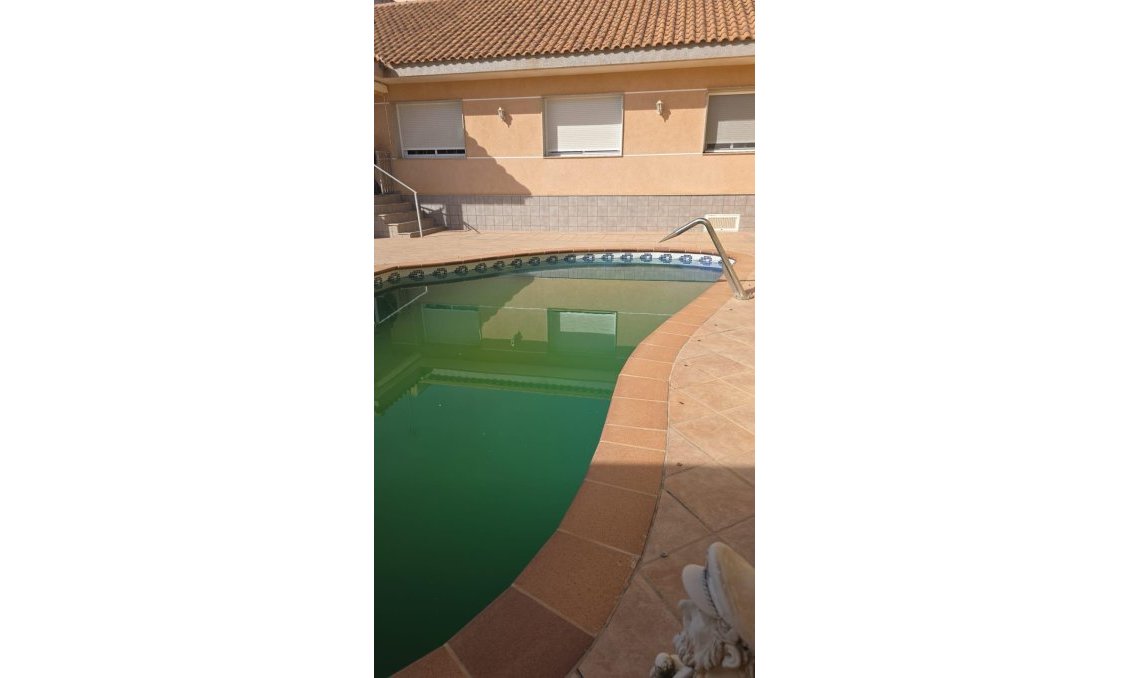 Resale - Villa -
Pilar de la Horadada