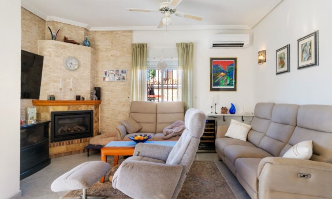 Segunda mano - Villa -
Torrevieja - Costa Blanca