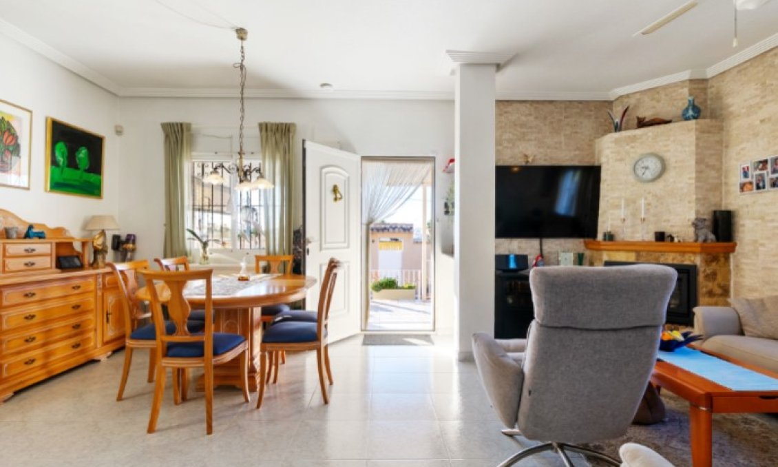 Segunda mano - Villa -
Torrevieja - Costa Blanca