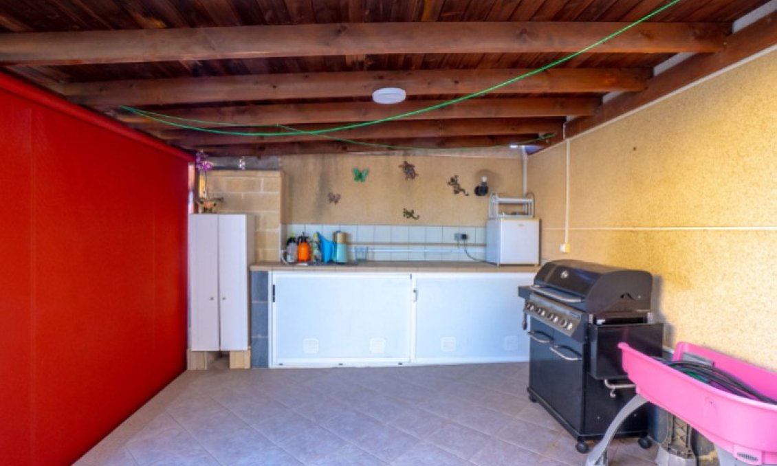 Segunda mano - Villa -
Torrevieja - Costa Blanca