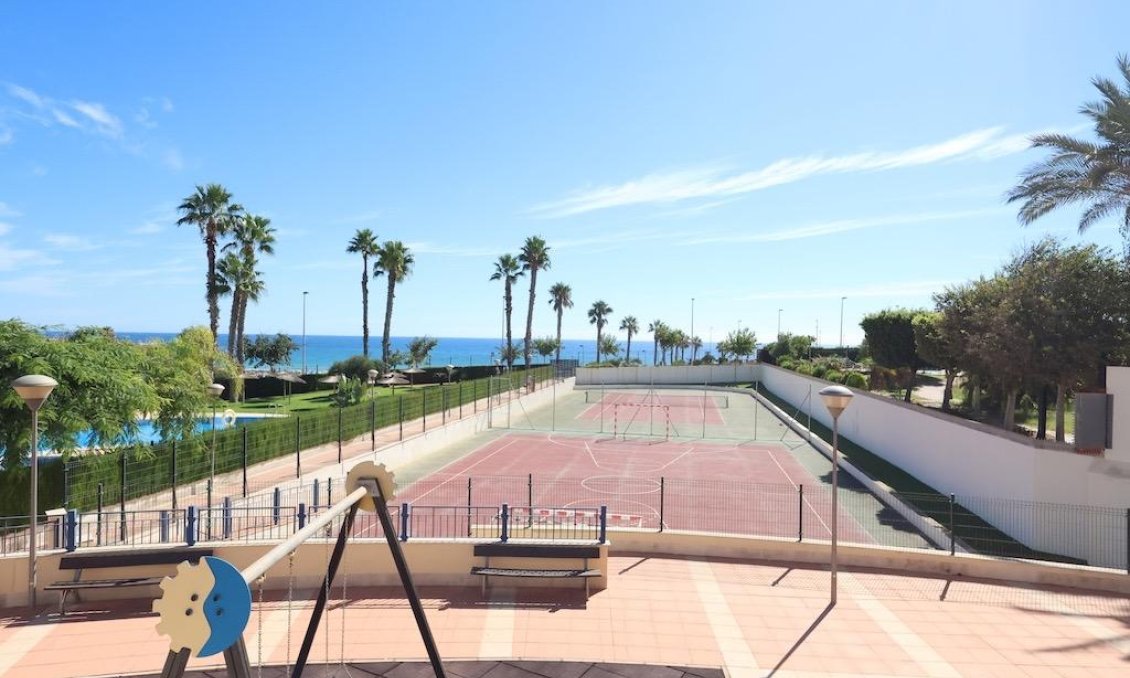 Revente - Attique -
Pilar de la Horadada - Costa Blanca