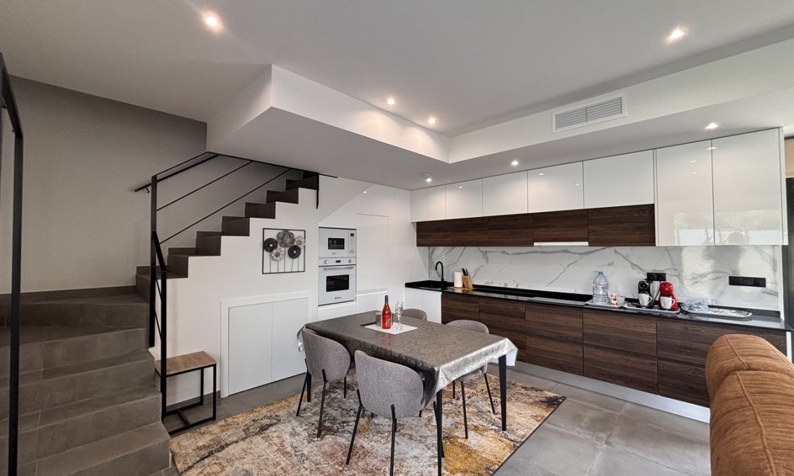 Segunda mano - Villa -
Villamartin - Costa Blanca