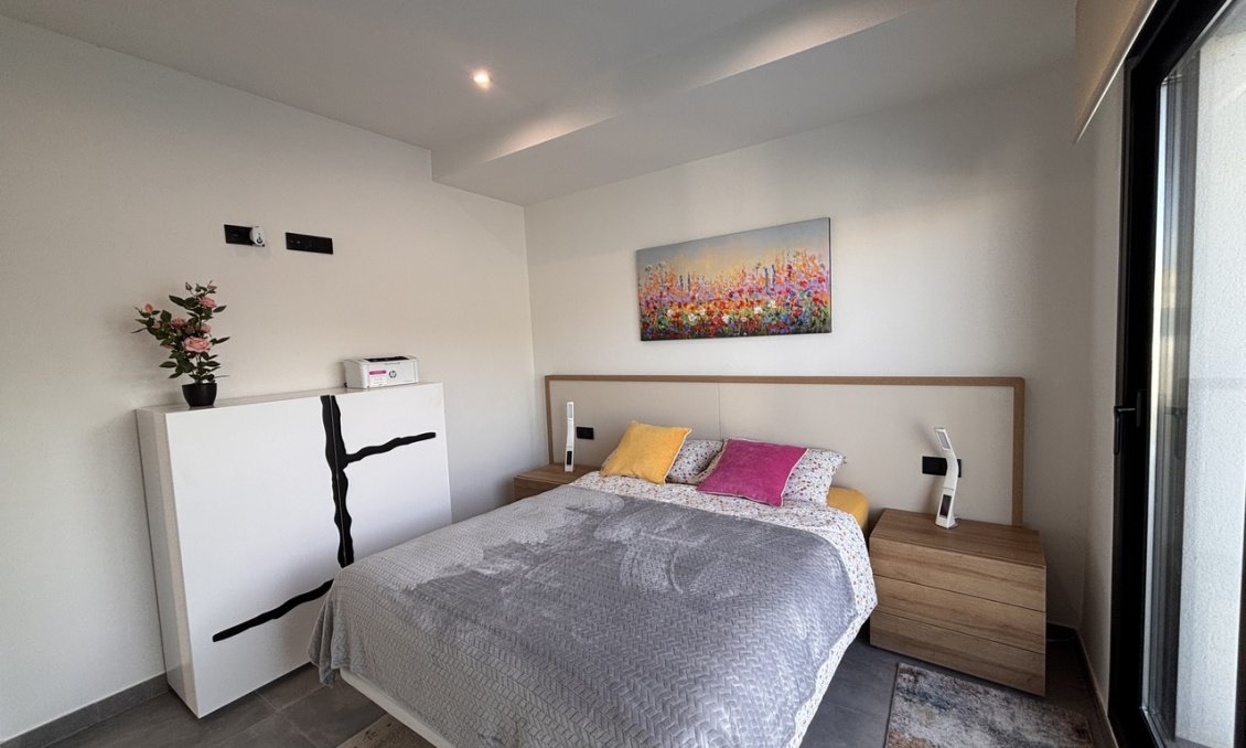 Segunda mano - Villa -
Villamartin - Costa Blanca