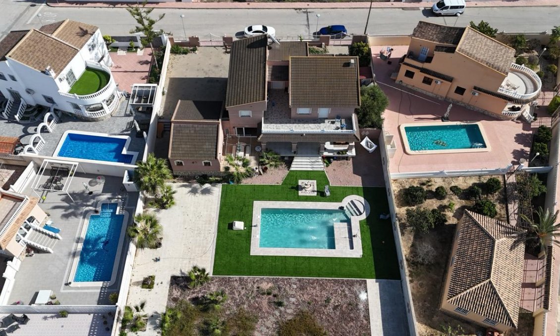 Segunda mano - Villa -
Benijofar - Costa Blanca