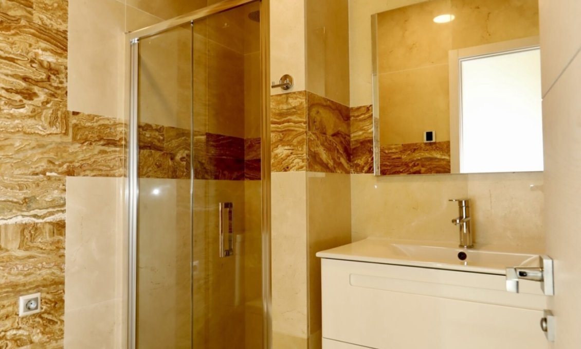 Segunda mano - Villa -
La Zenia - Costa Blanca