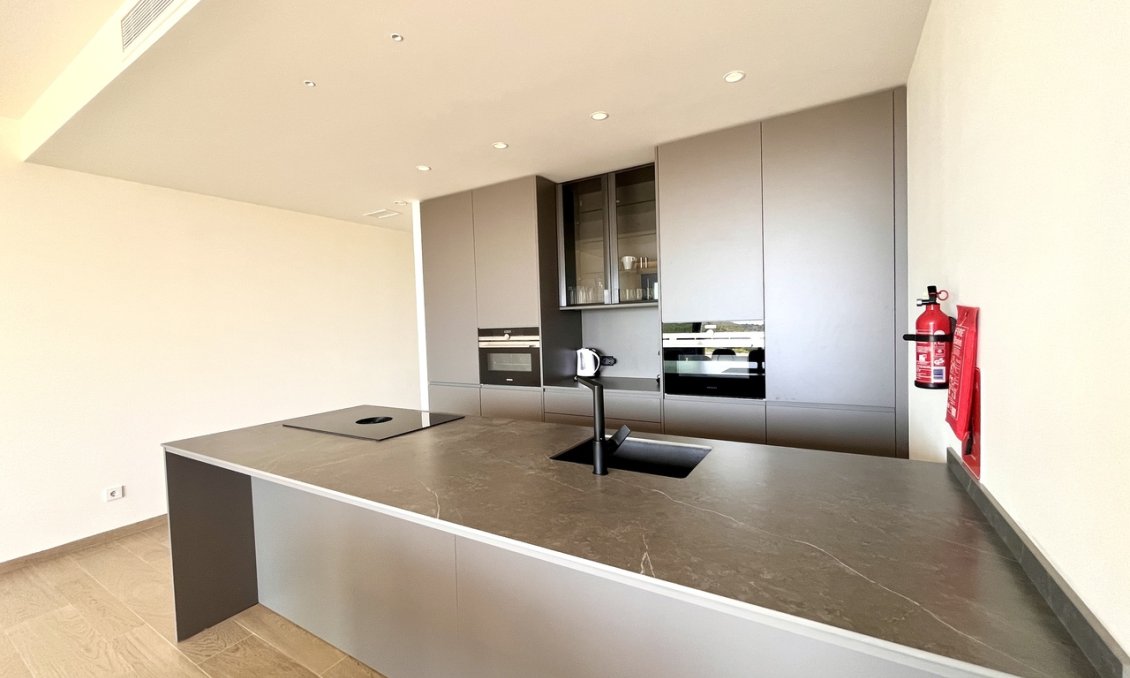 Segunda mano - Apartamento -
Las Colinas Golf - Costa Blanca