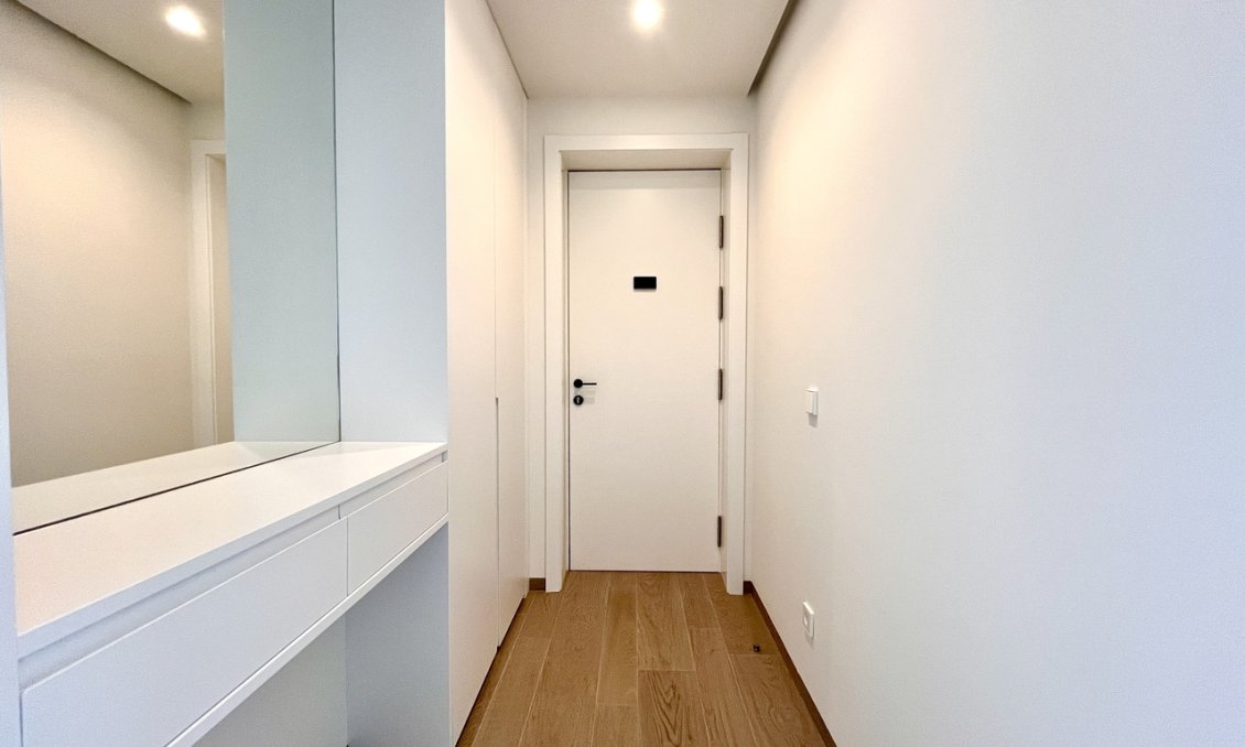 Segunda mano - Apartamento -
Las Colinas Golf - Costa Blanca