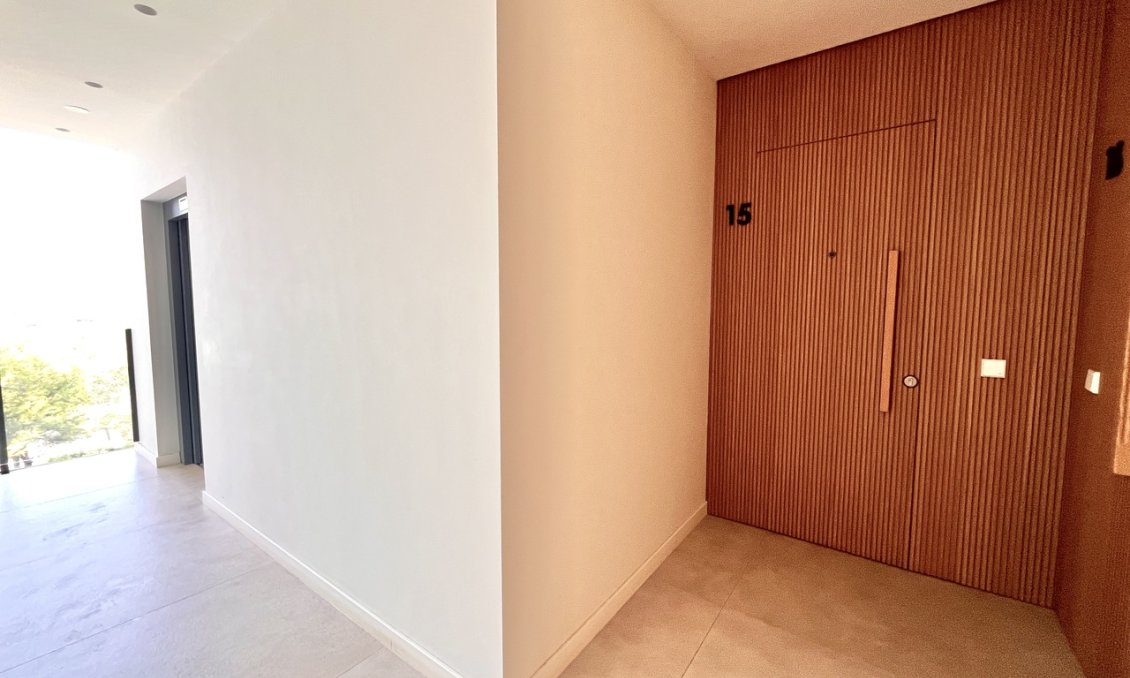 Segunda mano - Apartamento -
Las Colinas Golf - Costa Blanca