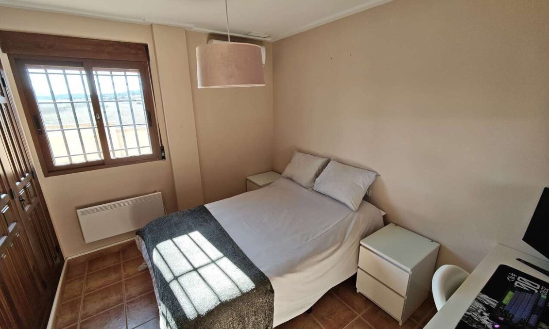 Segunda mano - Villa -
Canada del Trigo - Inland