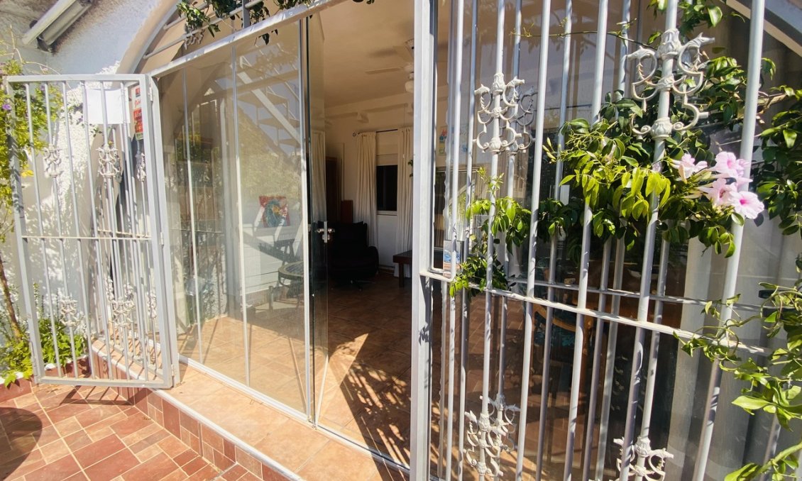 Segunda mano - Bungalow -
Playa Flamenca - Costa Blanca