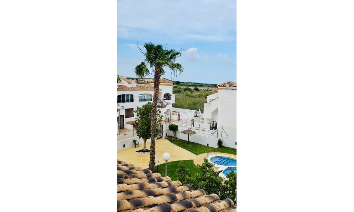 Segunda mano - Penthouse Penthouse -
Vistabella Golf Entre Naranjos - Costa Blanca