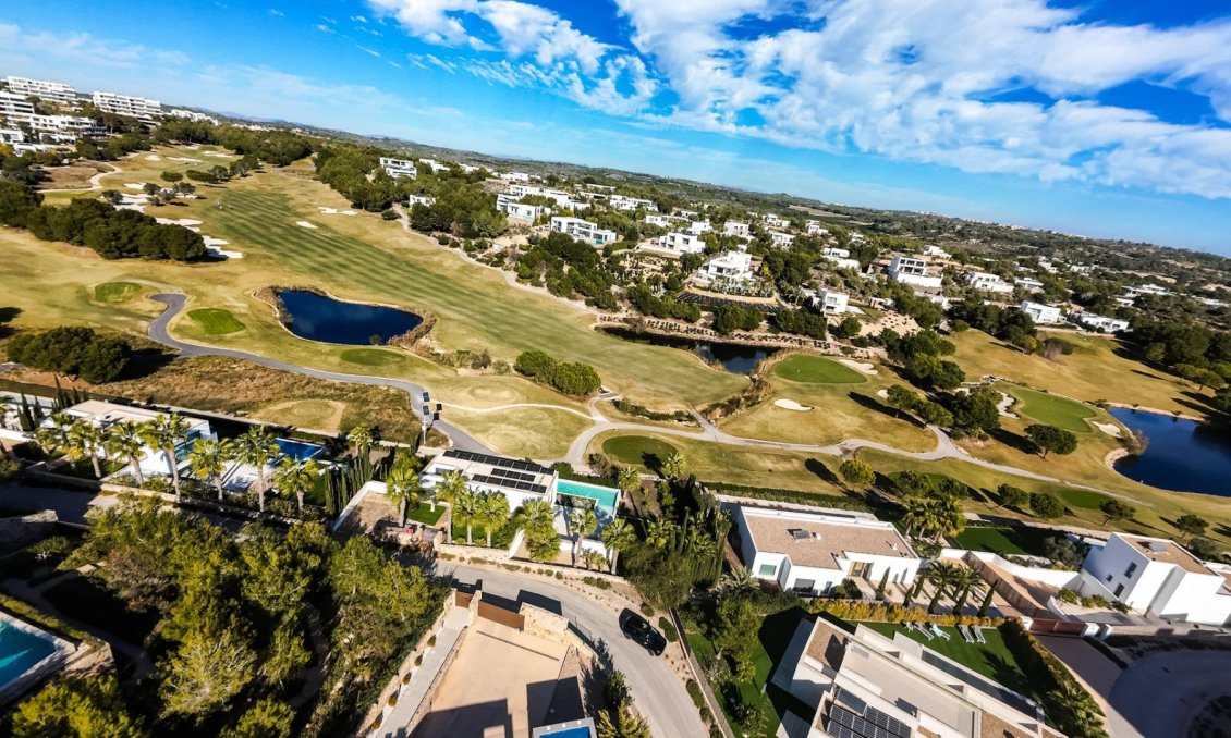 Segunda mano - Villa -
Orihuela - Las Colinas Golf