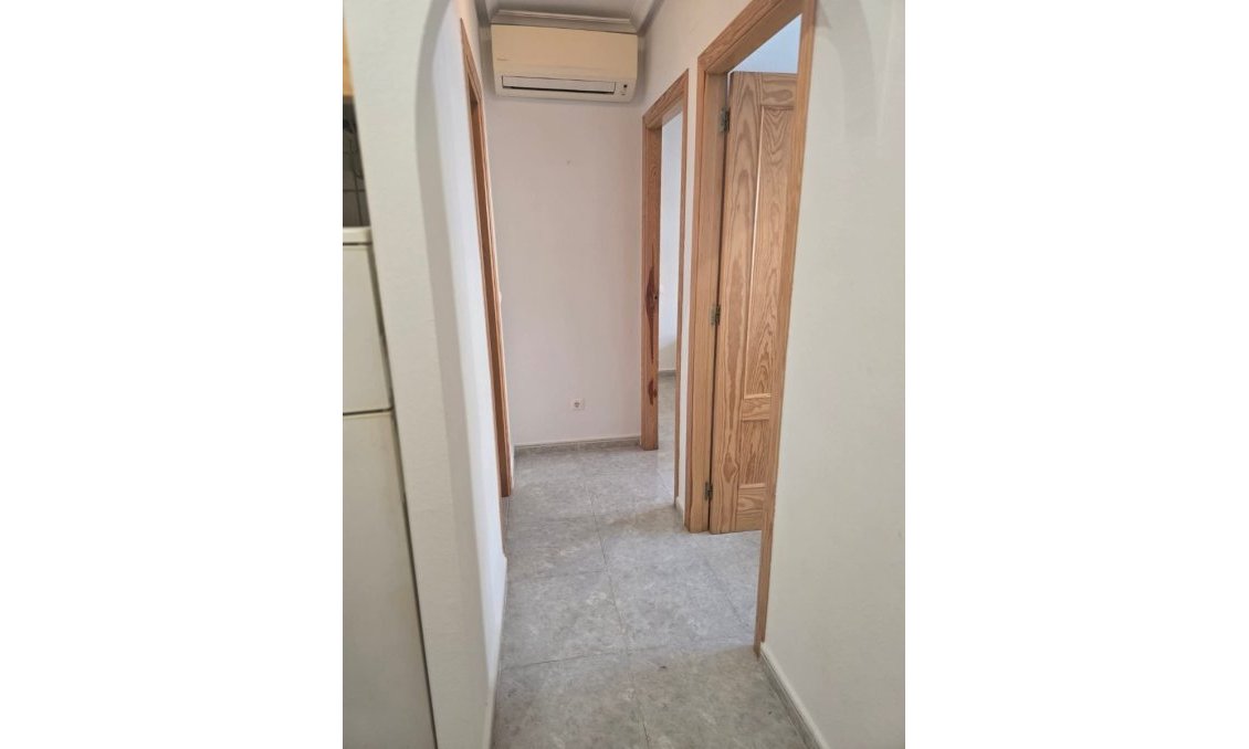 Segunda mano - Apartamento -
Daya Vieja - Costa Blanca