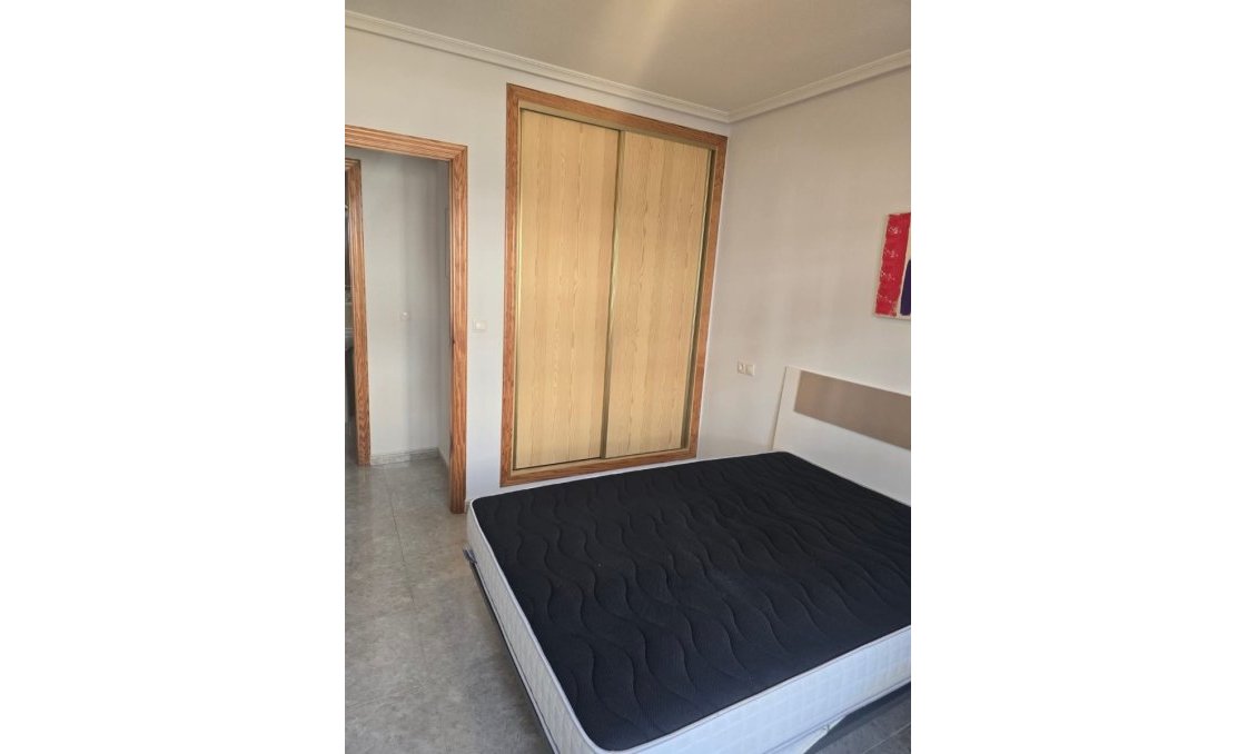 Segunda mano - Apartamento -
Daya Vieja - Costa Blanca