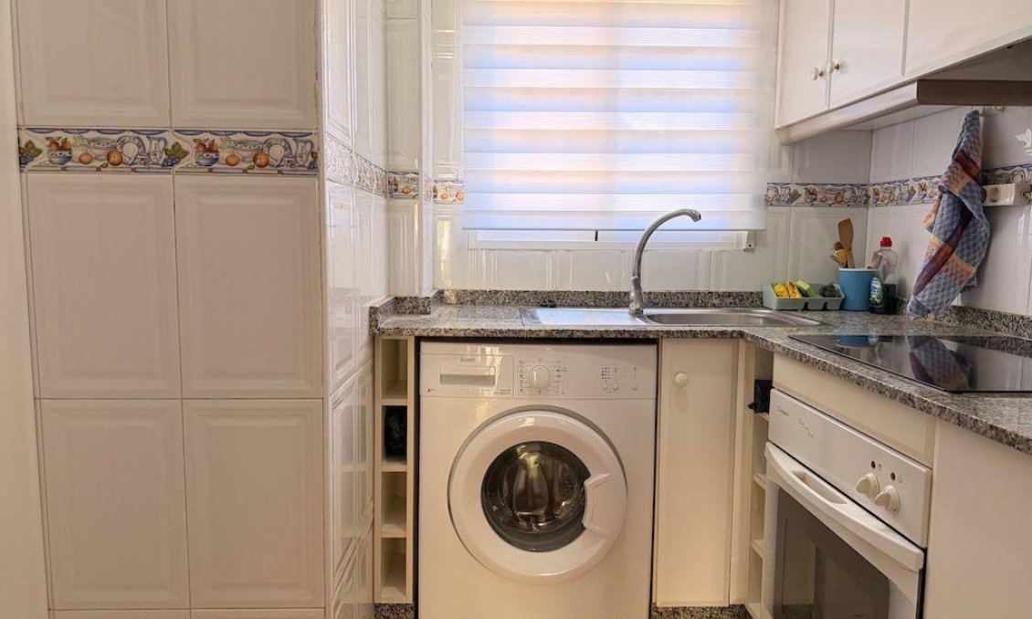 Használt Ingatlanok - Bungaló -
Orihuela Costa - Costa Blanca