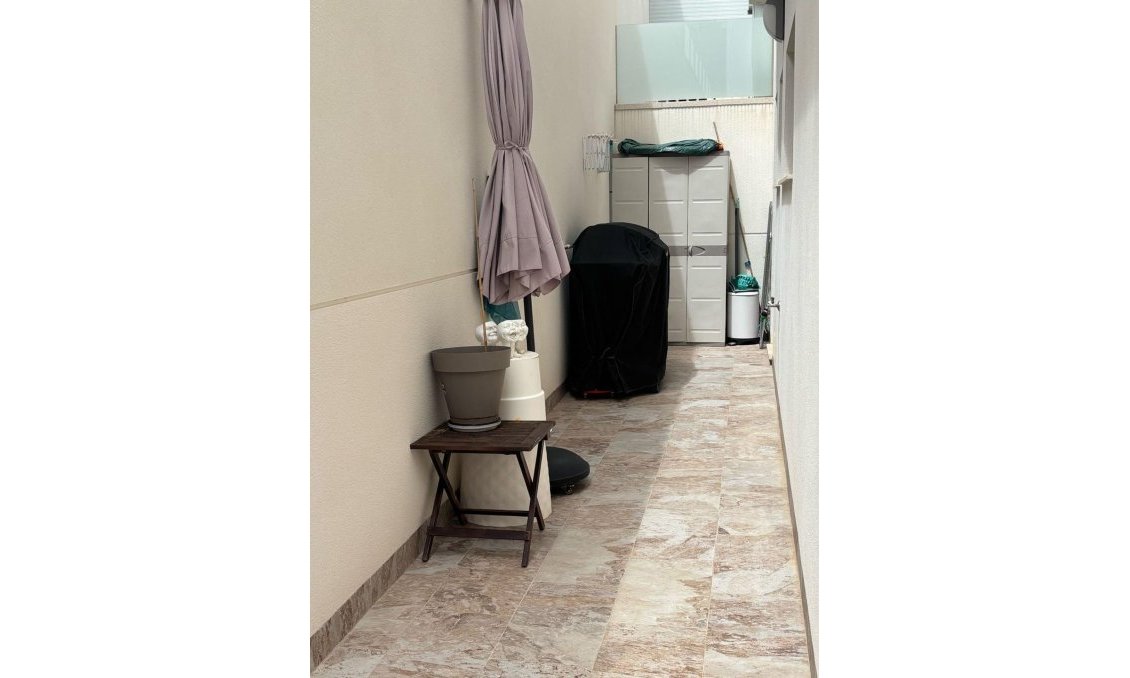 Segunda mano - Villa -
Orihuela Costa - Villamartín-las Filipinas