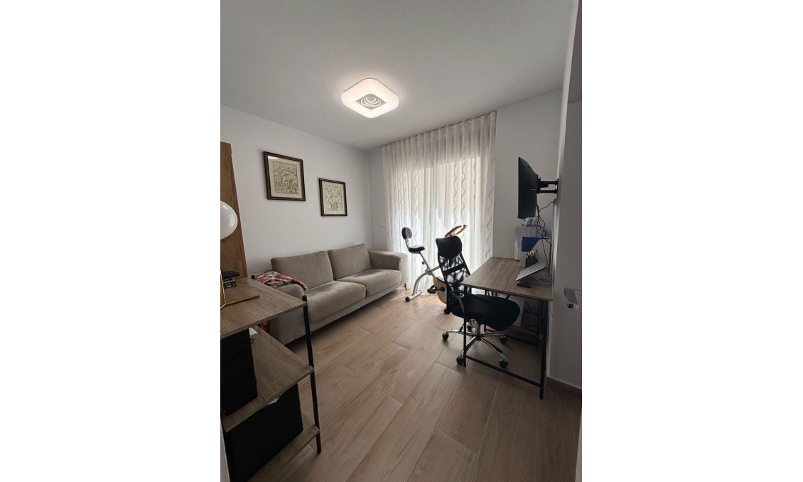 Segunda mano - Villa -
Orihuela Costa - Villamartín-las Filipinas