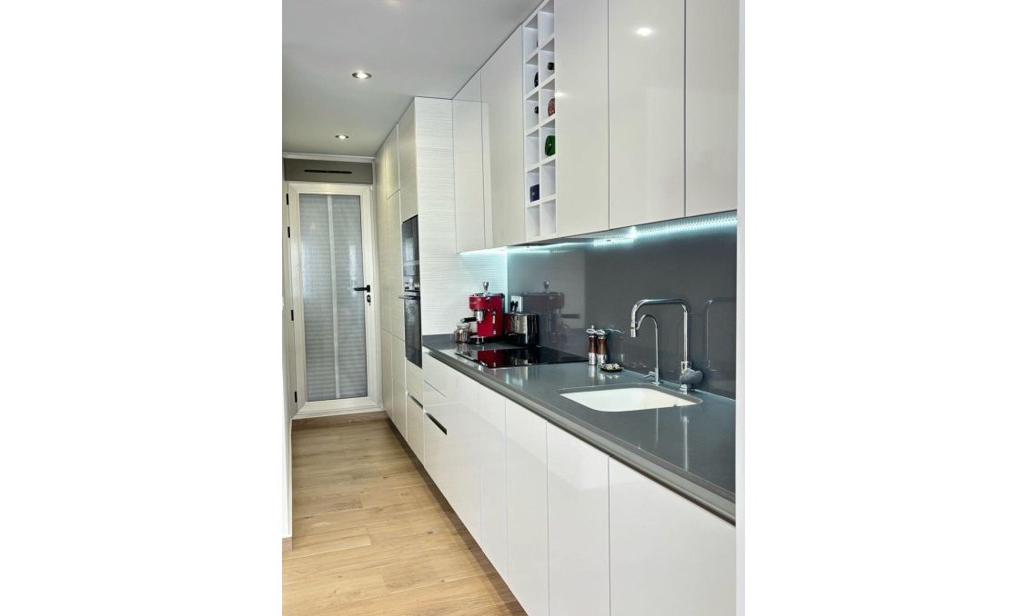 Segunda mano - Villa -
Orihuela Costa - Villamartín-las Filipinas