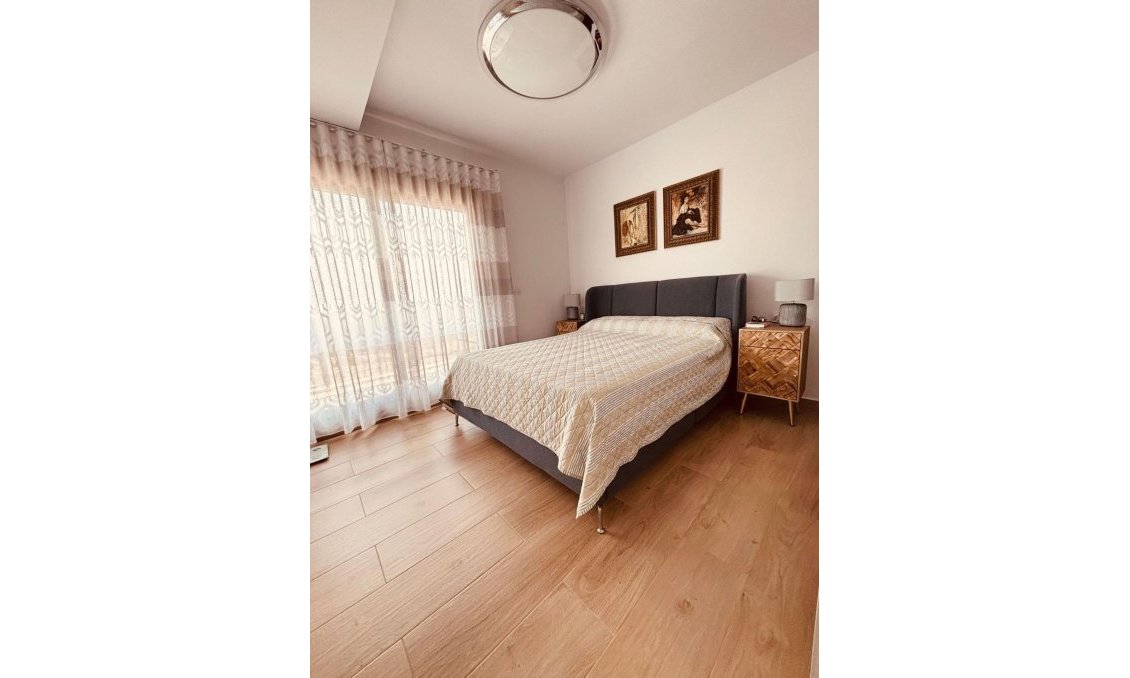 Segunda mano - Villa -
Orihuela Costa - Villamartín-las Filipinas