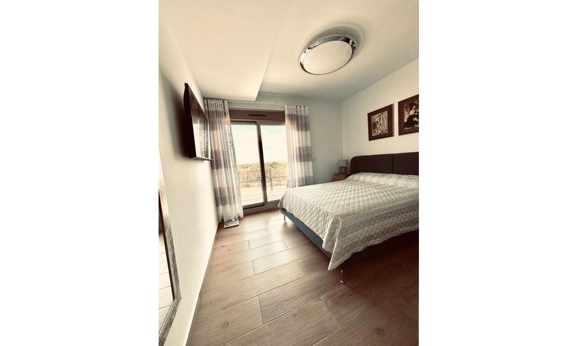 Segunda mano - Villa -
Orihuela Costa - Villamartín-las Filipinas