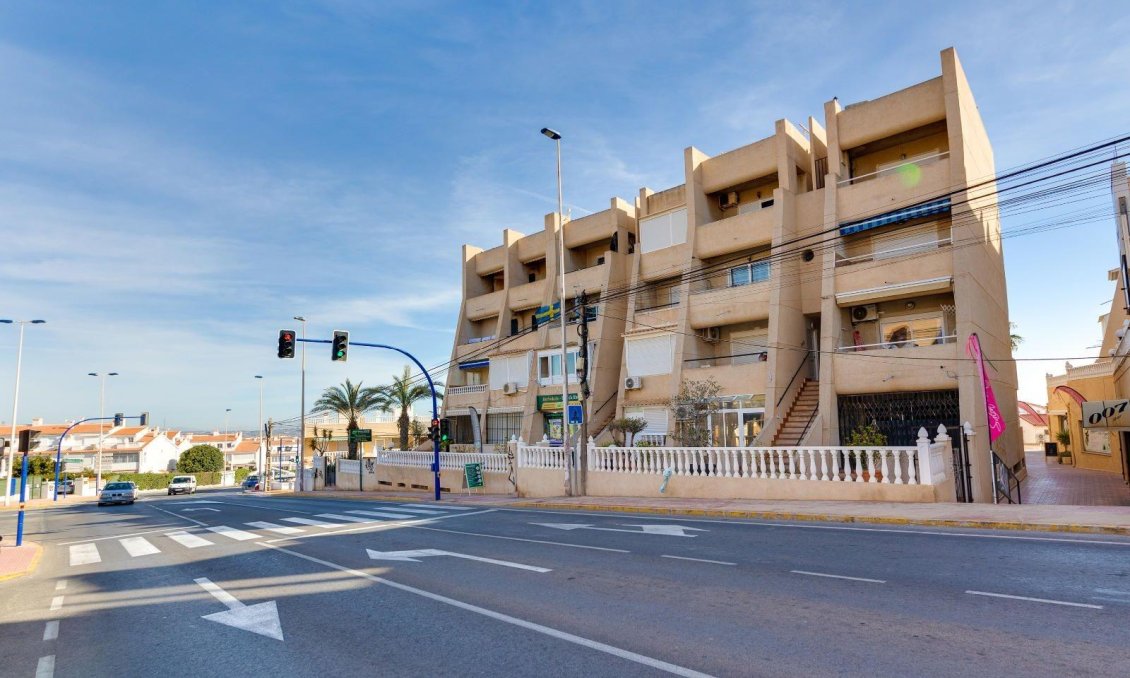 Segunda mano - Apartamento -
Torrevieja - Cabo Cervera