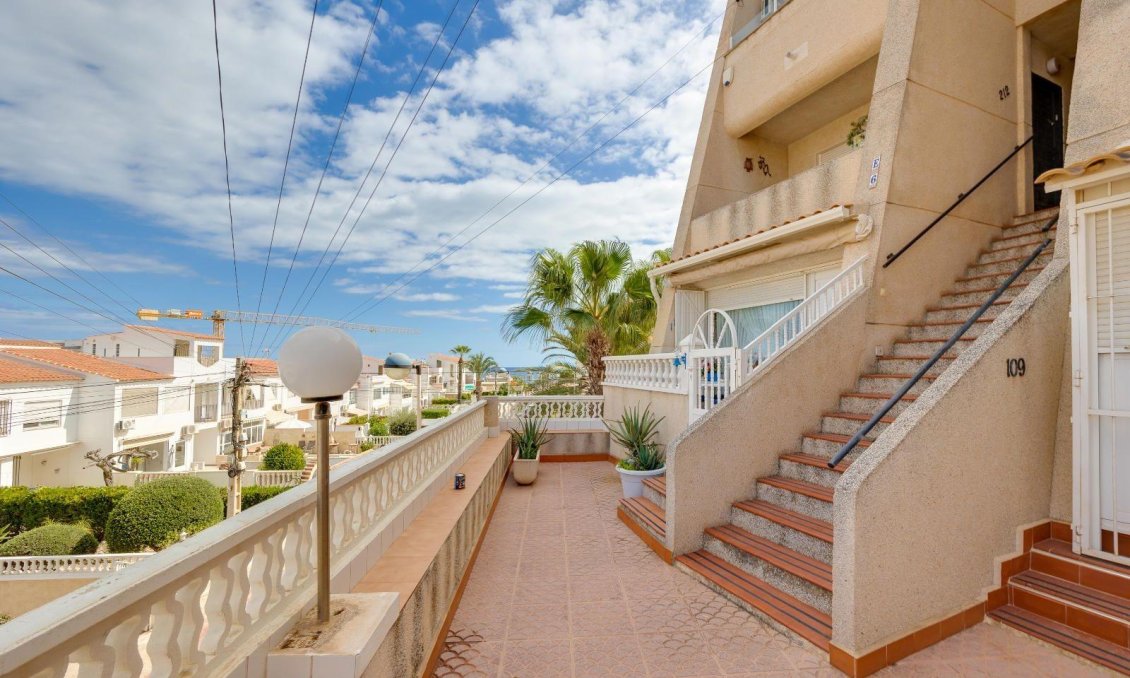 Segunda mano - Apartamento -
Torrevieja - Cabo Cervera
