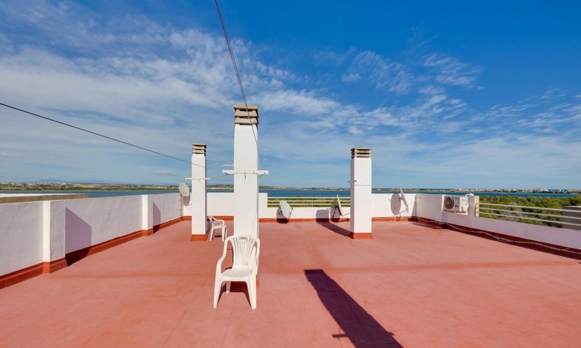 Resale - Apartment -
Torrevieja - La Siesta - El Salado - Torreta