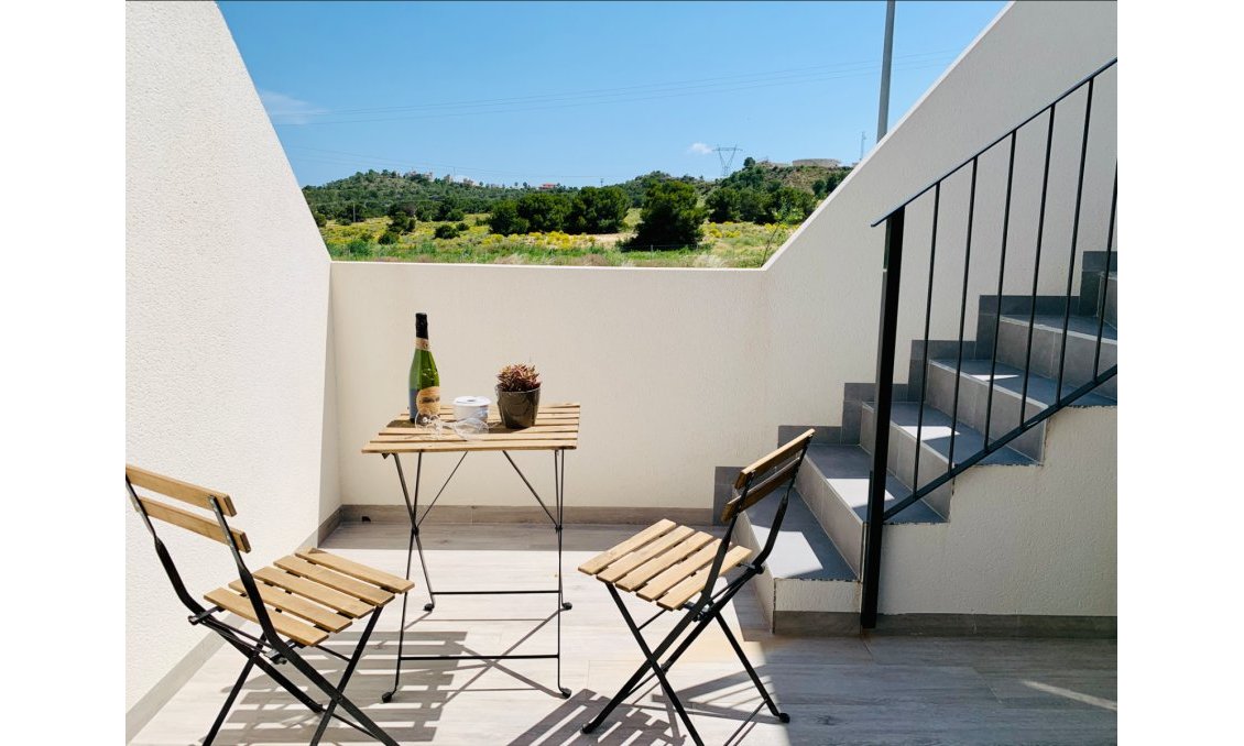 Segunda mano - Apartamento -
San Miguel de Salinas - Inland