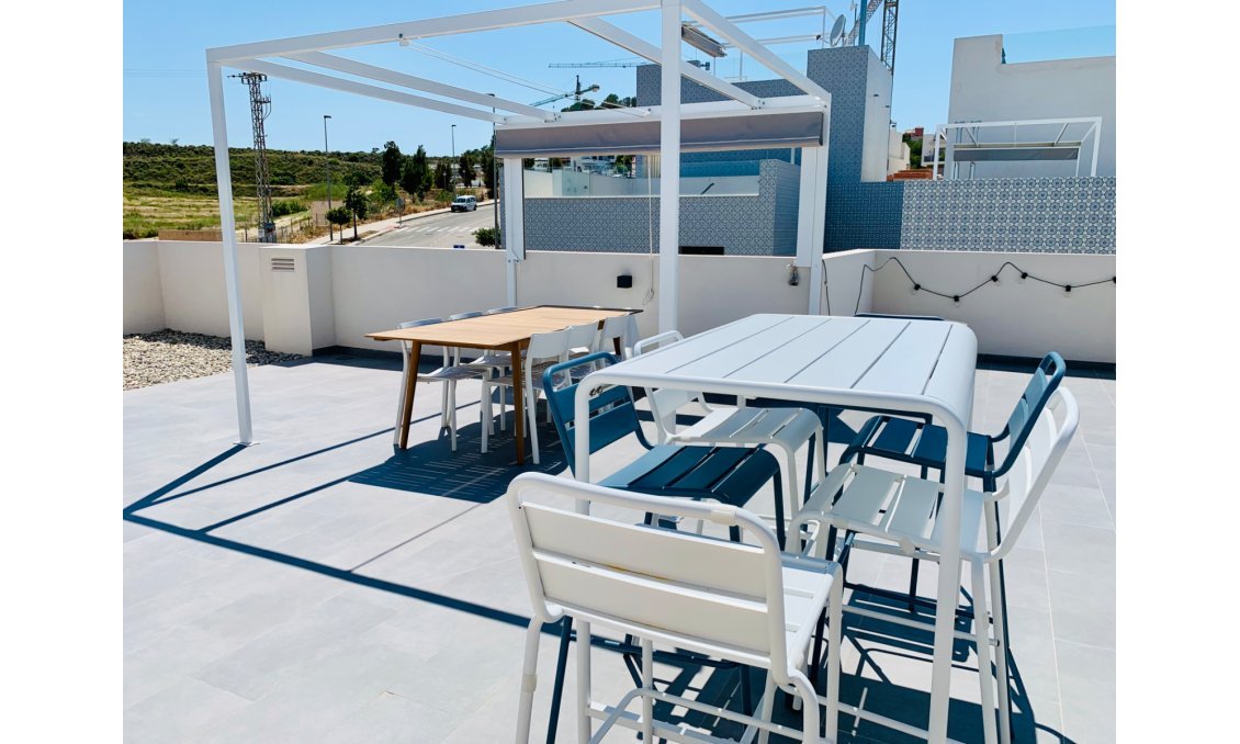 Segunda mano - Apartamento -
San Miguel de Salinas - Inland