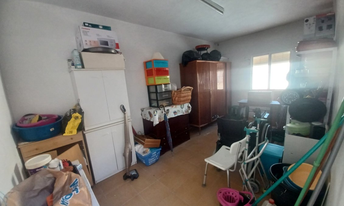 Segunda mano - Town House -
Roldan - Inland