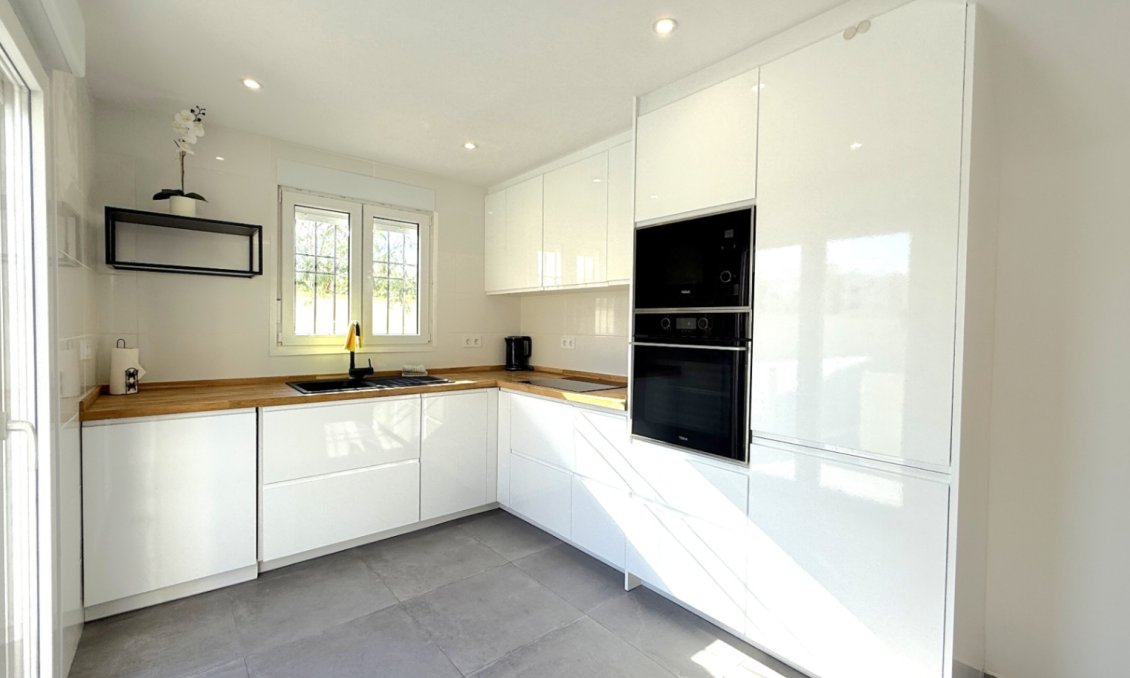 Segunda mano - Semi Detached -
Orihuela - Inland