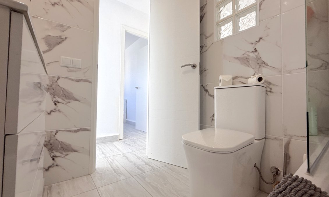 Segunda mano - Semi Detached -
Orihuela - Inland