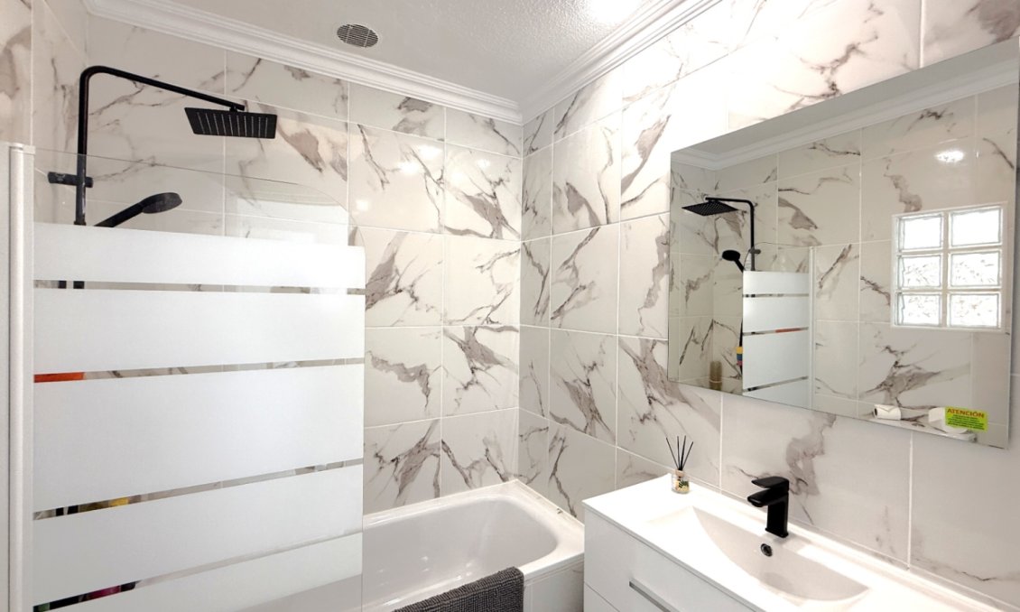 Segunda mano - Semi Detached -
Orihuela - Inland