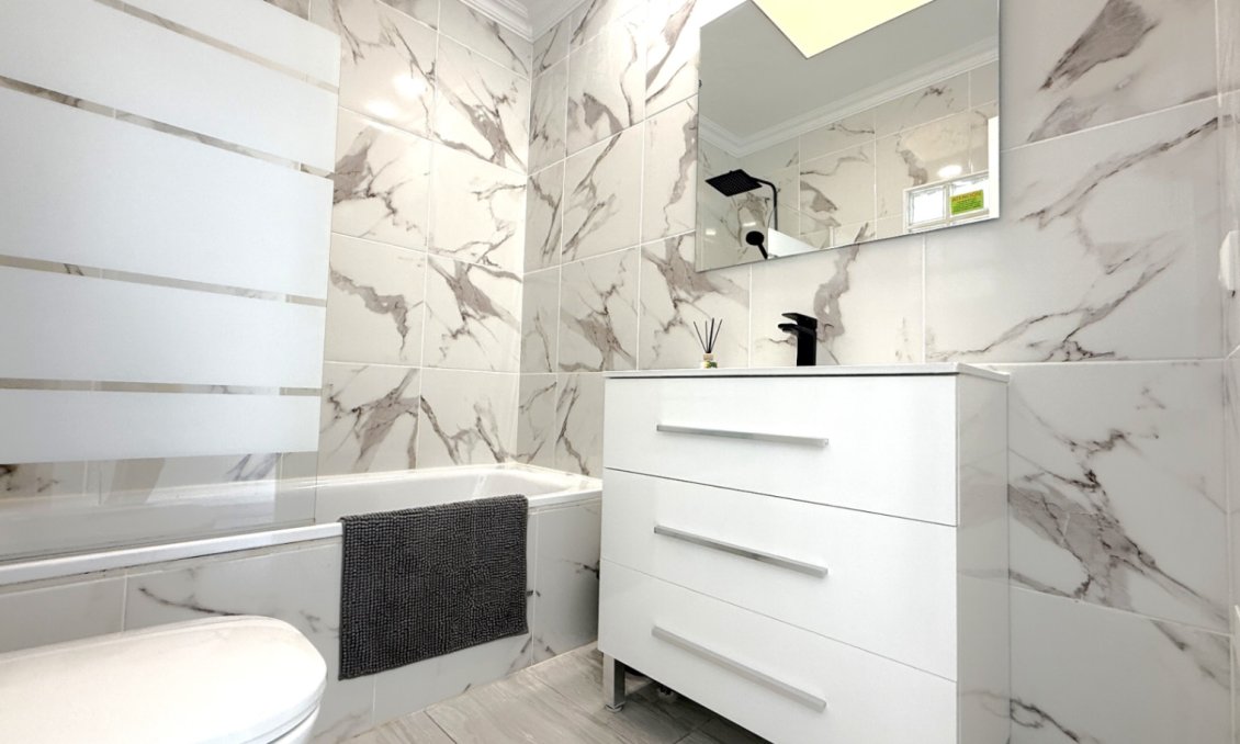 Segunda mano - Semi Detached -
Orihuela - Inland