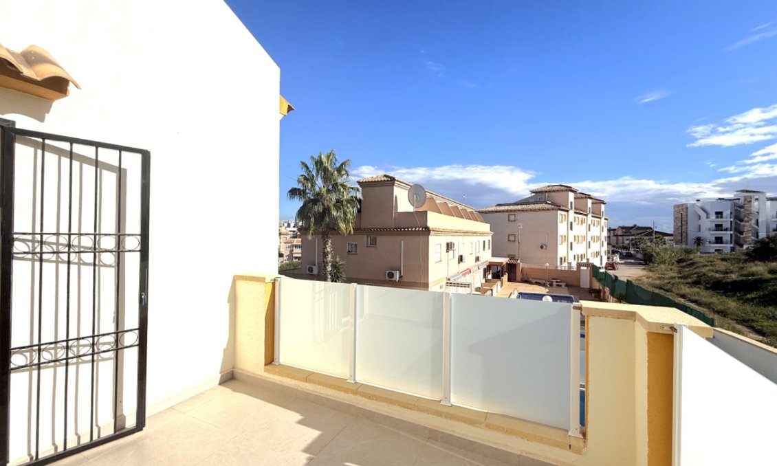 Segunda mano - Semi Detached -
Orihuela - Inland
