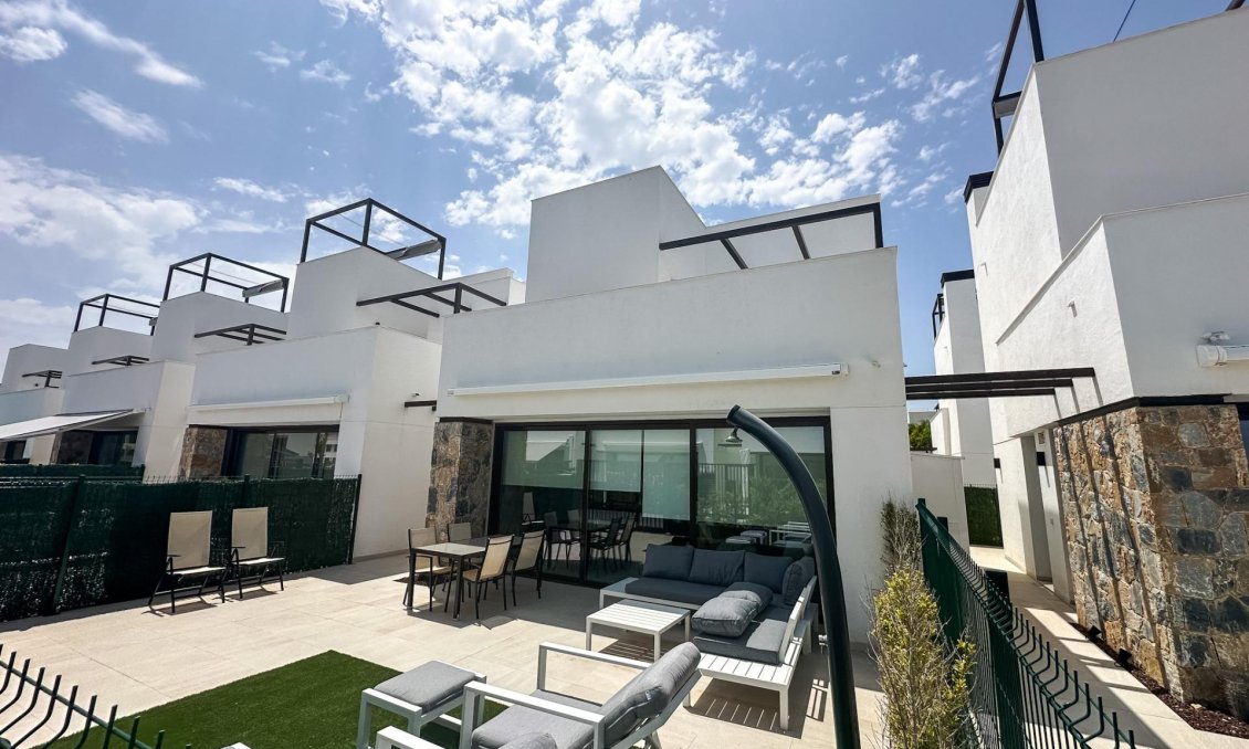 Resale - Villa -
Los Alcazares - Dolores De Pacheco-santa Rosalía