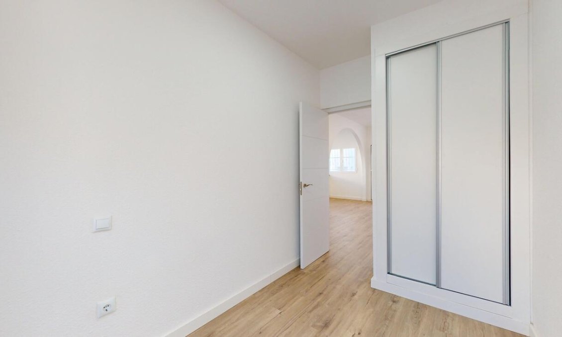 Használt Ingatlanok - Bungaló -
Villamartin - Costa Blanca